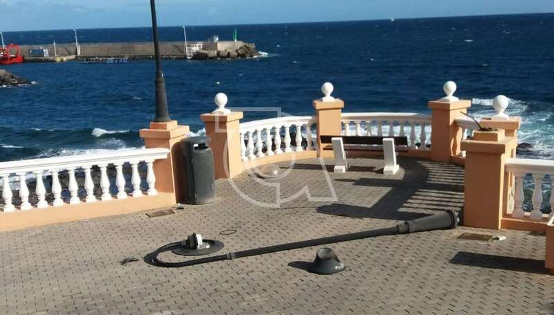 Es la segunda farola que se cae en la zona en cuestión de meses/TA.